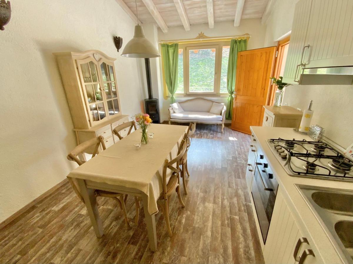 Agriturismo San Lorenzo Di Persegno Villa ตอสโกลาโน มาแดร์โน ภายนอก รูปภาพ