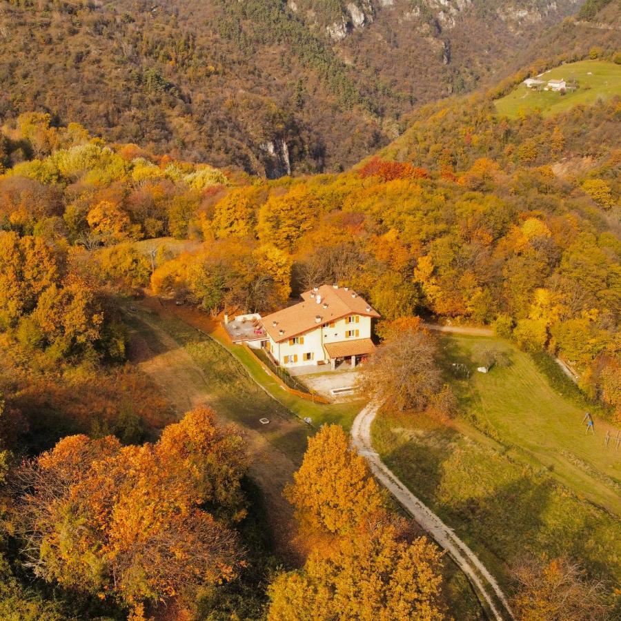 Agriturismo San Lorenzo Di Persegno Villa ตอสโกลาโน มาแดร์โน ภายนอก รูปภาพ